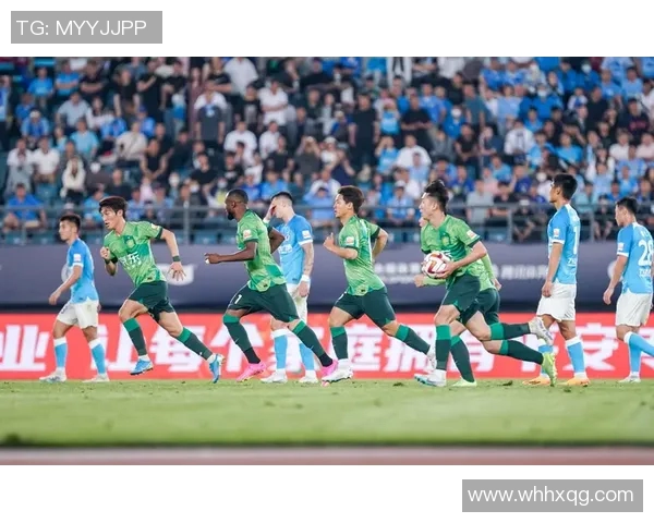 埃利奥特荣膺U21欧青赛最佳球员成英格兰历史第三位获此殊荣者 埃利奥特荣膺U21欧青赛最佳球员成英格兰历史第三位获此殊荣者